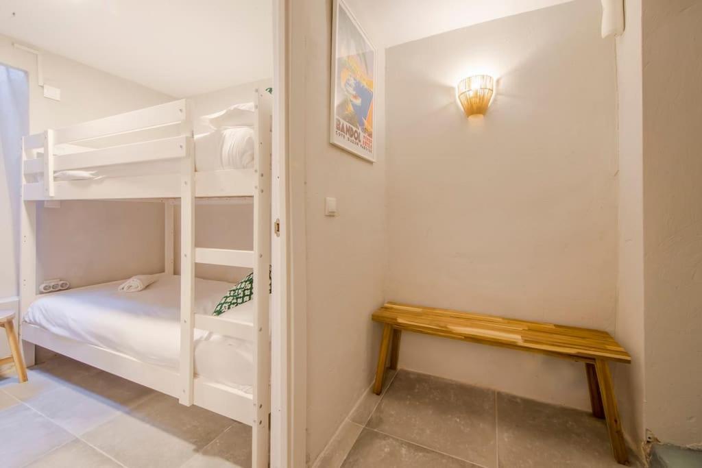 Cool Deluxe Interior Design A 2 Min De Gran Via Apartment Madrid Bagian luar foto