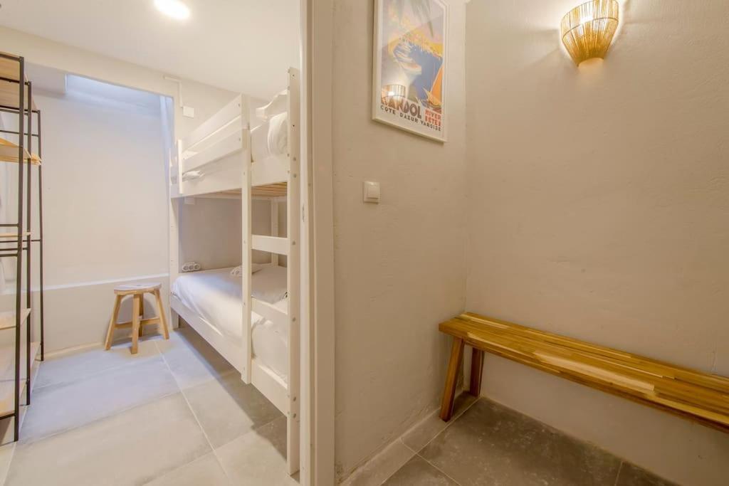 Cool Deluxe Interior Design A 2 Min De Gran Via Apartment Madrid Bagian luar foto
